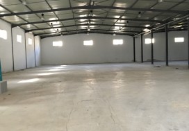 A LOUERLOCAL 2200 M2 TUNIS NORD