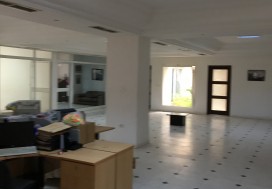 A LOUER LOCAL INDUSTR 8390 M2 TUNIS SUD