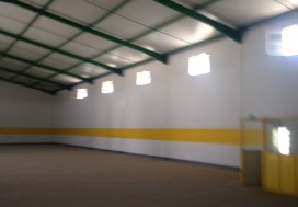 A LOUER DEPOT ET COM TUN SUD 950 M2
