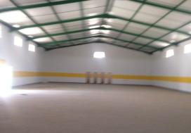A LOUER DEPOT ET COM TUN SUD 950 M2