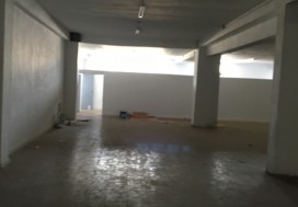 A LOUER LOCAL 1355 M2 CHARGUIA