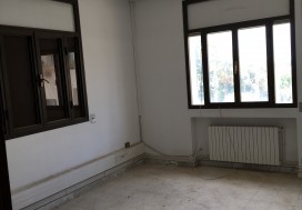 A LOUER PLATEAU 12 BUR MUTVIL 400 M2