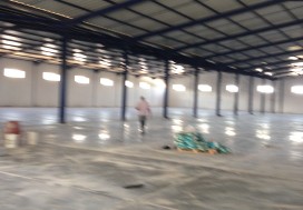 A LOUER LOCAL 3600 M2 A GROMBALIA