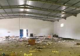 A VENDRE DEPOT 2500/4763 M2 TUNIS SUD