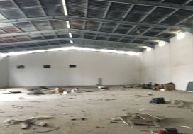 A VENDRE DEPOT 2500/4763 M2 TUNIS SUD