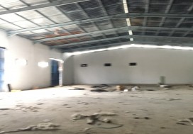 A VENDRE DEPOT 2500/4763 M2 TUNIS SUD