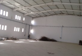 A LOUER  DEPOT A MGHIRA 2700 M2