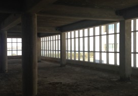LOCAL HAUT STANDIG LAC 2169 M2