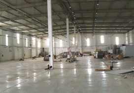 A VENDRE LOCAL 3900 M2 CHARP TUN SUD