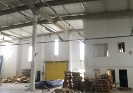 A VENDRE LOCAL 3900 M2 CHARP TUN SUD