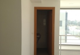 A LOUER IMM LAC 1384 M2 3 NIV ET SS