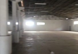 A LOUER DEPOT CHARPENTE 2000 M2