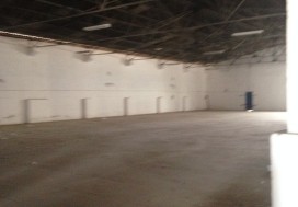 A LOUER DEPOT CHARPENTE 2000 M2