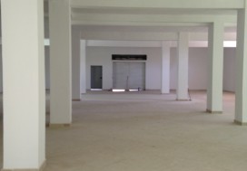 A LOUER IMMEUBLE 2100 M2 LAC SUR 3 NIV
