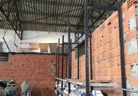 A VENDRE LOCAL 1500/2100 M2 MEGRINE