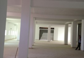 A LOUER IMMEUBLE 2100 M2 LAC SUR 3 NIV