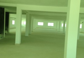 A LOUER IMMEUBLE 2100 M2 LAC SUR 3 NIV