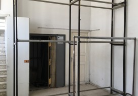 A VENDRE LOCAL 1500/2100 M2 MEGRINE