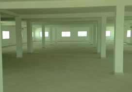 A LOUER IMMEUBLE 2100 M2 LAC SUR 3 NIV