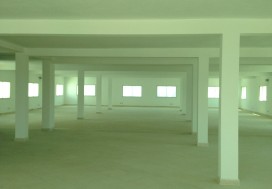 A LOUER IMMEUBLE 2100 M2 LAC SUR 3 NIV