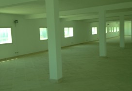 A LOUER IMMEUBLE 2100 M2 LAC SUR 3 NIV