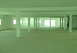 A LOUER IMMEUBLE 2100 M2 LAC SUR 3 NIV