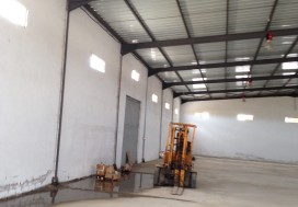 A LOUER LOCAL INDUSTR 2700 M2 TUN OUEST