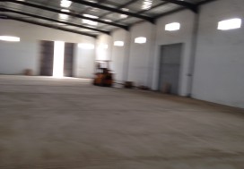 A LOUER LOCAL INDUSTR 2700 M2 TUN OUEST