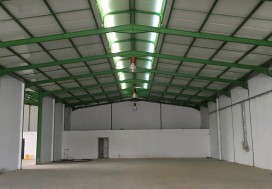 A L  LOCAL 3200 EXT A 10000 M2 TUN OUEST