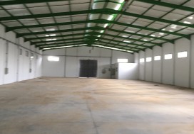 A L  LOCAL 3200 EXT A 10000 M2 TUN OUEST