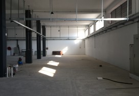 A VENDRE LOCAL NEUF 4280 M2 CHOUTRANA