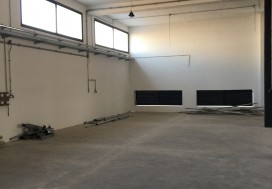 A VENDRE LOCAL NEUF 4280 M2 CHOUTRANA