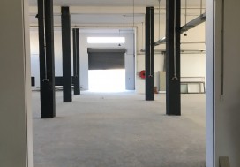 A VENDRE LOCAL NEUF 4280 M2 CHOUTRANA