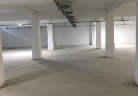 A VENDRE LOCAL NEUF 4280 M2 CHOUTRANA