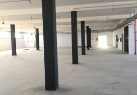 A VENDRE LOCAL NEUF 4280 M2 CHOUTRANA