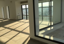 A VENDRE LOCAL NEUF 4280 M2 CHOUTRANA
