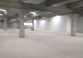 A LOUER DEPOT 1900 M2 RTE MARSA