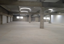 A LOUER DEPOT 1900 M2 RTE MARSA