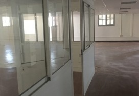 A LOCAL BUREAUX CHARGUIA 4500 M2