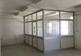 A LOCAL BUREAUX CHARGUIA 4500 M2