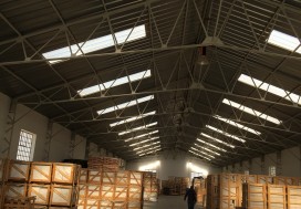A VENDRE LOCAL 1100 M2 /4900 M2 TUN SUD