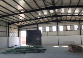 A LOUER LOCAL NEUF 2280 M2 TUN OUEST