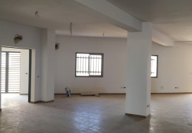 A LOUER LOCAL NEUF 2280 M2 TUN OUEST