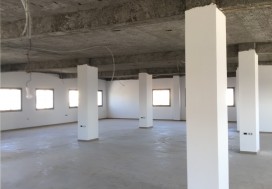 A LOUER LOCAL NEUF 2280 M2 TUN OUEST