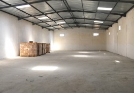 A LOUER DEPOT 800 M2 CHARP TUN SUD