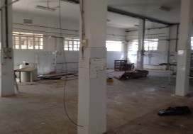 LOCAL FROMAGERIE 1000 M2