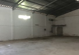 A LOUER DEPOT CHARPENTE 500 M2 AGBA