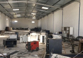 A VNEDRE 2 DEPOTS 1600 M2 TUNIS SUD