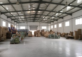 A LOUER LOCAL 1300 M2 TUNIS NORD