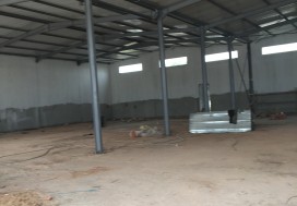 A LOUER DEPOT NEUF 1000 M2 PS TUN SUD